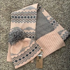 Timberland Beanie and matching scarf